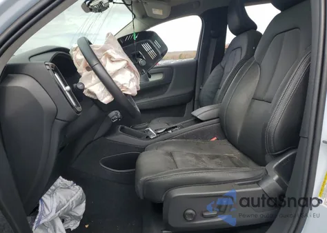 2024 Volvo Xc40 Plus from USA, damaged, VIN YV4L12UL6R2263134